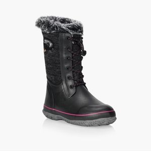 Kids 2Y BOGS Arcata boots